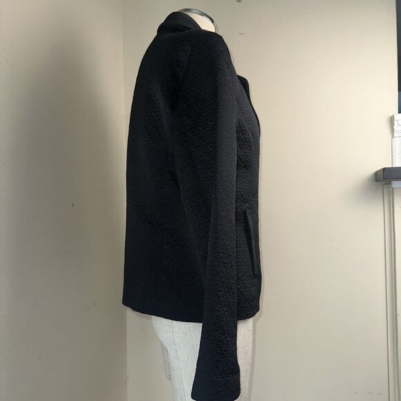 Chicos Textured Black 3-button Blazer Jacket Size Small/4 (0) EUC - Picture 7 of 8